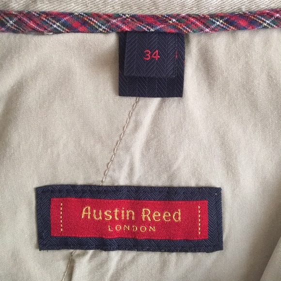 Austin Reed Shorts - Picture 2 of 3